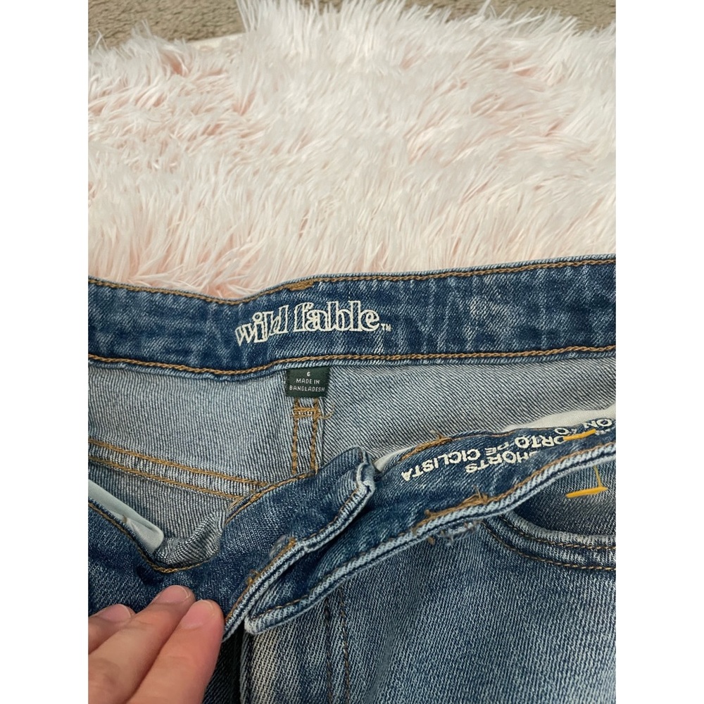 ✨Wild Fable High Rise Shorts (6) ✨ - Picture 2 of 4